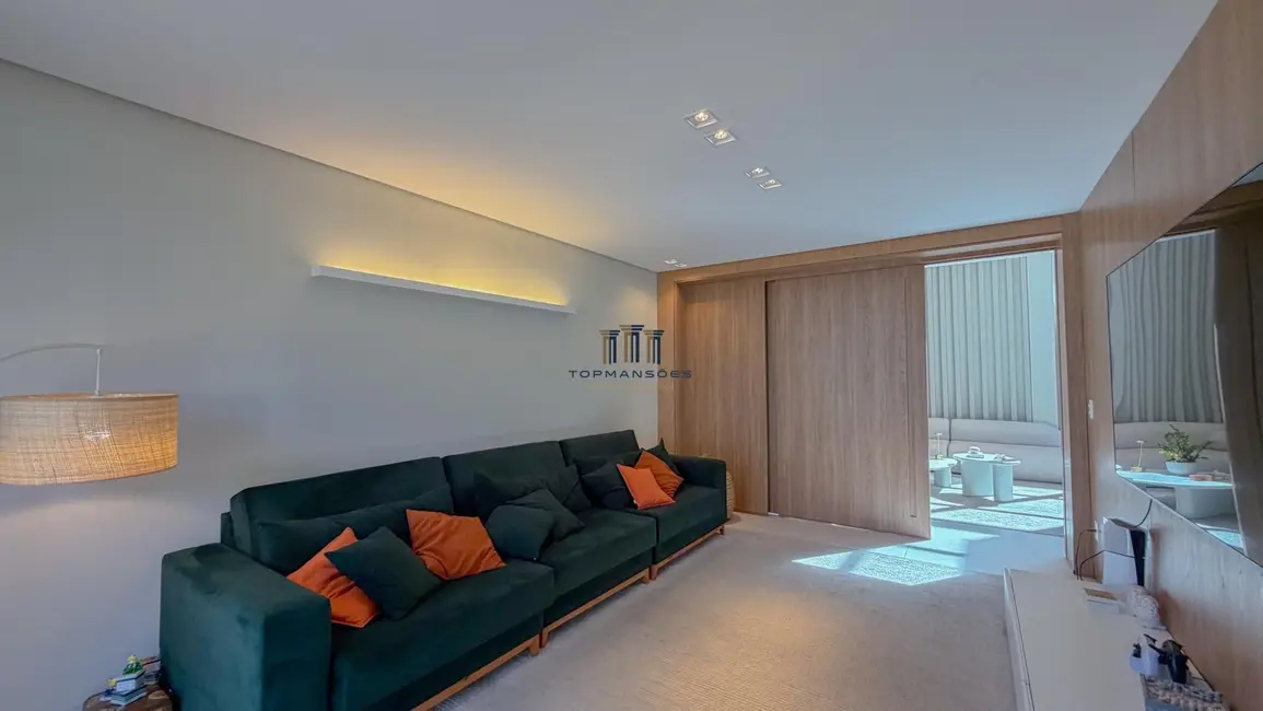Foto 4 de Casa com 4 quartos à venda, 447m2 em Vespasiano - MG