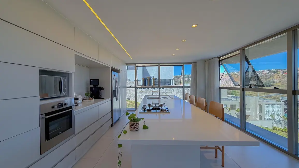 Foto 5 de Casa com 4 quartos à venda, 447m2 em Vespasiano - MG