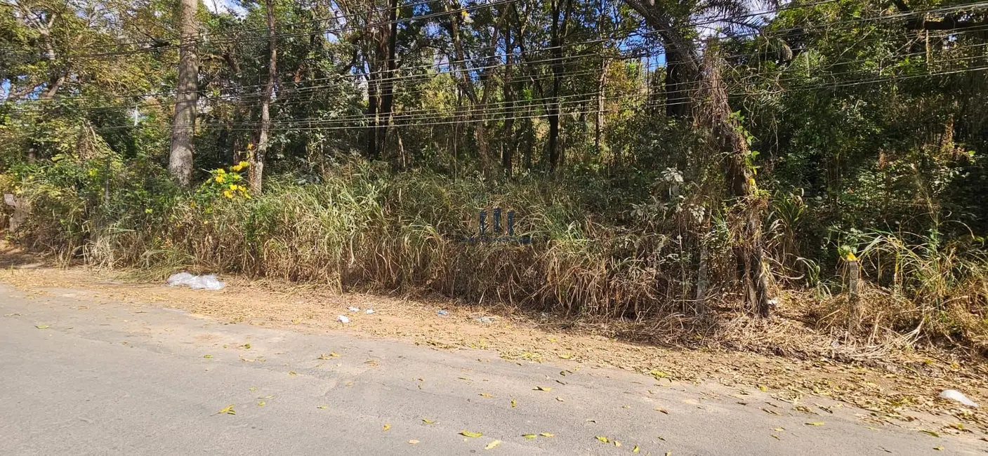 Foto 3 de Terreno / Lote à venda, 1050m2 em Vespasiano - MG