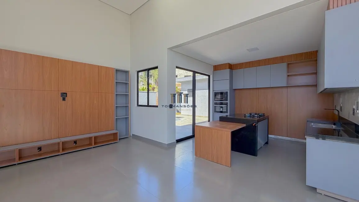 Foto 2 de Casa com 4 quartos à venda, 202m2 em Vespasiano - MG