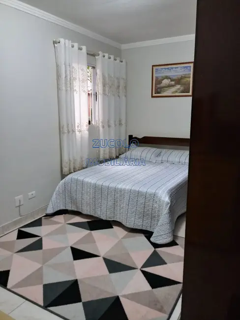 Casa com 3 quartos à venda, 86m2 em Rudge Ramos, Sao Bernardo Do Campo - SP - imagem 5 Foto 5 de Casa com 3 quartos à venda, 86m2 em Rudge Ramos, Sao Bernardo Do Campo - SP