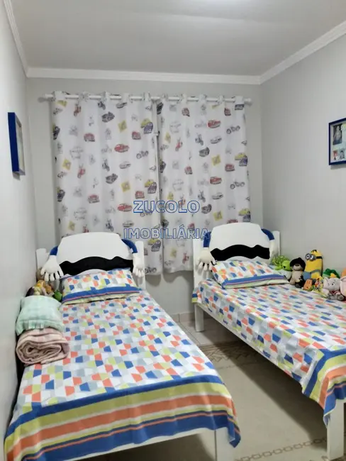 Casa com 3 quartos à venda, 86m2 em Rudge Ramos, Sao Bernardo Do Campo - SP - imagem 3 Foto 3 de Casa com 3 quartos à venda, 86m2 em Rudge Ramos, Sao Bernardo Do Campo - SP