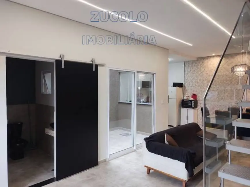 Foto 5 de Sobrado com 1 quarto à venda, 140m2 em Alves Dias, Sao Bernardo Do Campo - SP