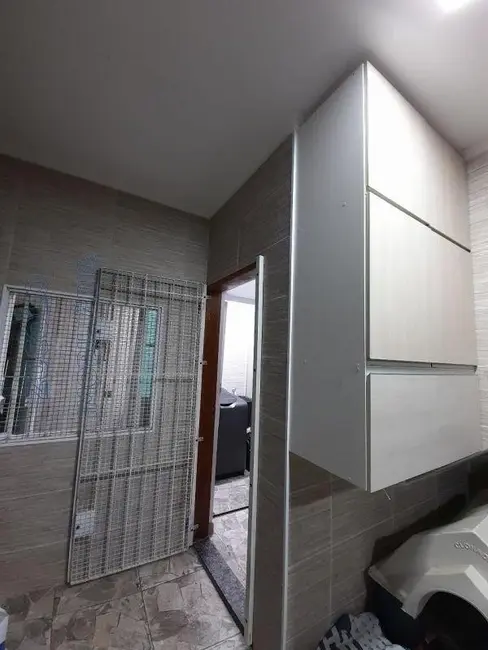 Foto 2 de Sobrado com 2 quartos à venda, 115m2 em Vila Humaitá, Santo Andre - SP