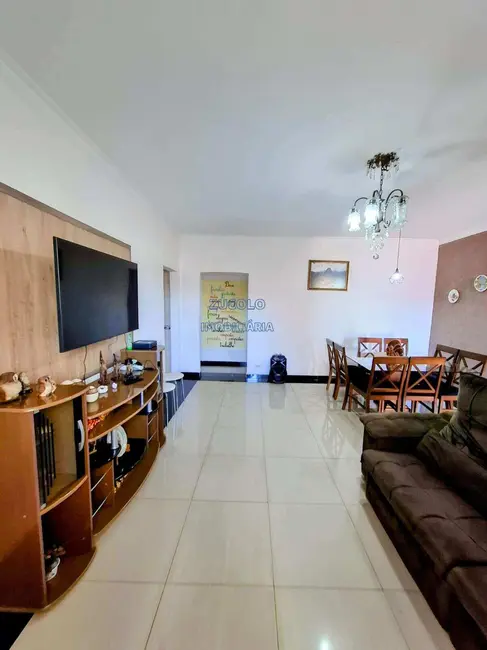 Foto 2 de Casa com 4 quartos à venda, 157m2 em Boa Vista, Sao Caetano Do Sul - SP