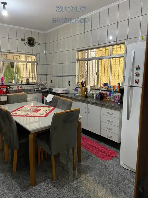 Foto 6 de Sobrado com 3 quartos à venda, 191m2 em Jardim Stella, Santo Andre - SP