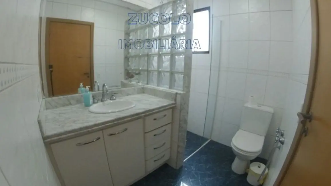 Sobrado com 7 quartos à venda, 360m2 em Anchieta, Sao Bernardo Do Campo - SP - imagem 6 Foto 6 de Sobrado com 7 quartos à venda, 360m2 em Anchieta, Sao Bernardo Do Campo - SP