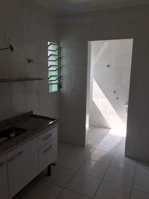 Foto 9 de Apartamento com 2 quartos para alugar, 50m2 em Jardim das Maravilhas, Santo Andre - SP