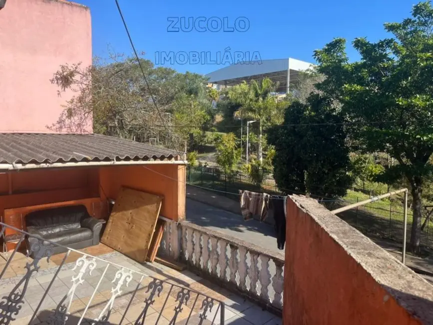 Foto 3 de Casa com 2 quartos para alugar, 90m2 em Cidade São Jorge, Santo Andre - SP