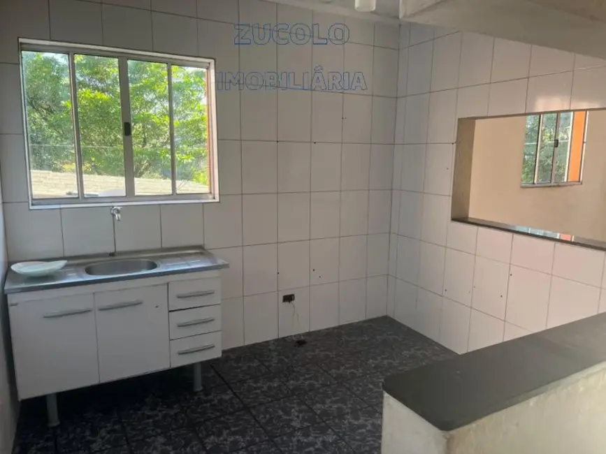 Foto 4 de Casa com 2 quartos para alugar, 90m2 em Cidade São Jorge, Santo Andre - SP