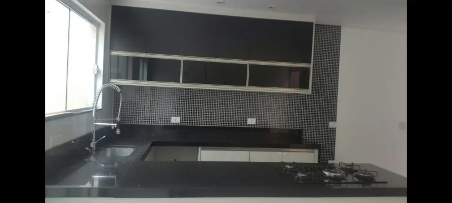 Foto 8 de Sobrado com 3 quartos à venda, 158m2 em Jardim Stella, Santo Andre - SP