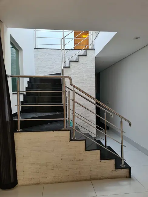 Foto 4 de Sobrado com 3 quartos à venda, 158m2 em Jardim Stella, Santo Andre - SP