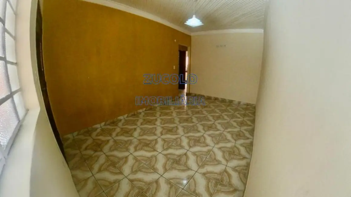 Foto 3 de Casa com 2 quartos para alugar, 100m2 em Dos Casa, Sao Bernardo Do Campo - SP