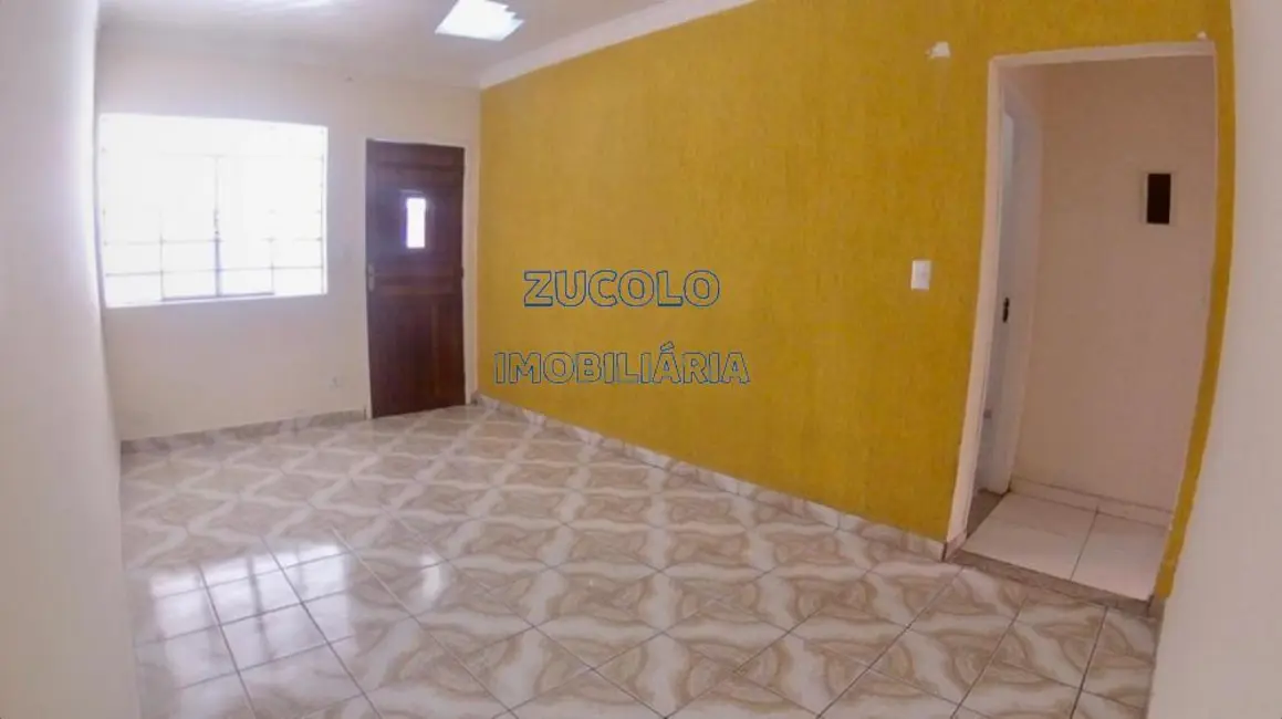 Foto 4 de Casa com 2 quartos para alugar, 100m2 em Dos Casa, Sao Bernardo Do Campo - SP