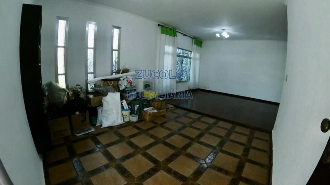 Foto 5 de Casa com 3 quartos para alugar, 300m2 em Dos Casa, Sao Bernardo Do Campo - SP