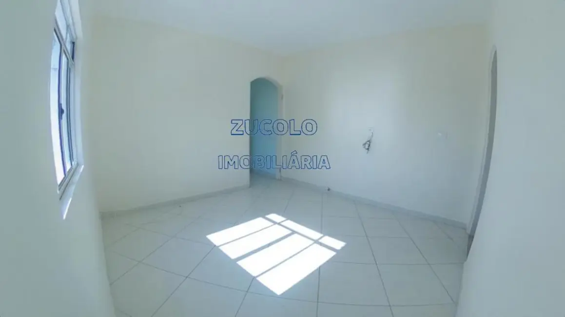 Foto 2 de Casa com 1 quarto para alugar, 40m2 em Baeta Neves, Sao Bernardo Do Campo - SP