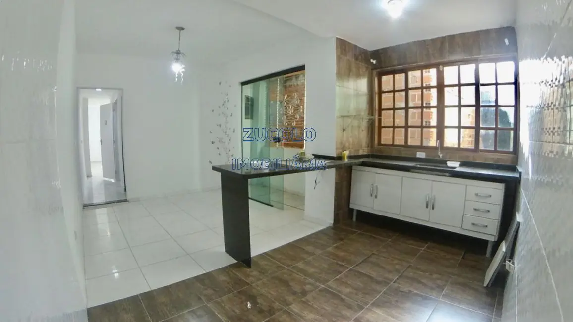 Foto 1 de Kitnet com 1 quarto para alugar, 60m2 em Jardim Las Vegas, Santo Andre - SP