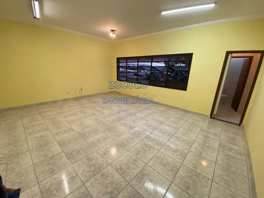 Sala Comercial para alugar, 40m2 em Baeta Neves, Sao Bernardo Do Campo - SP - imagem 3 Foto 3 de Sala Comercial para alugar, 40m2 em Baeta Neves, Sao Bernardo Do Campo - SP