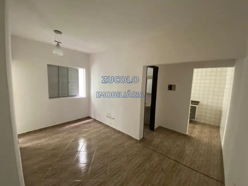 Foto 1 de Apartamento com 1 quarto para alugar, 40m2 em Demarchi, Sao Bernardo Do Campo - SP