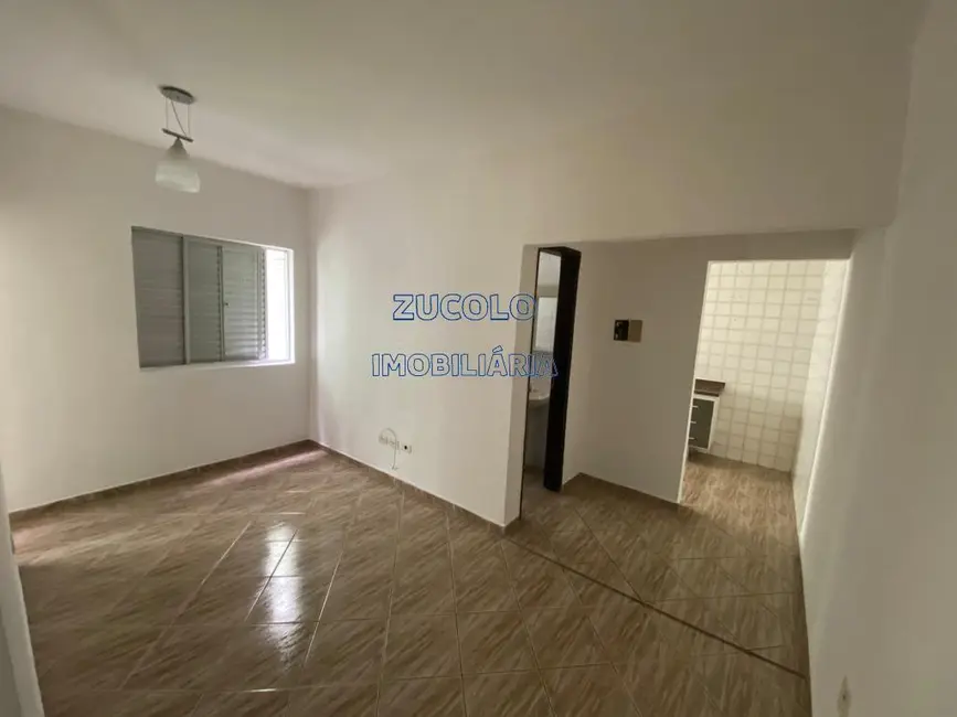 Foto 2 de Apartamento com 1 quarto para alugar, 40m2 em Demarchi, Sao Bernardo Do Campo - SP