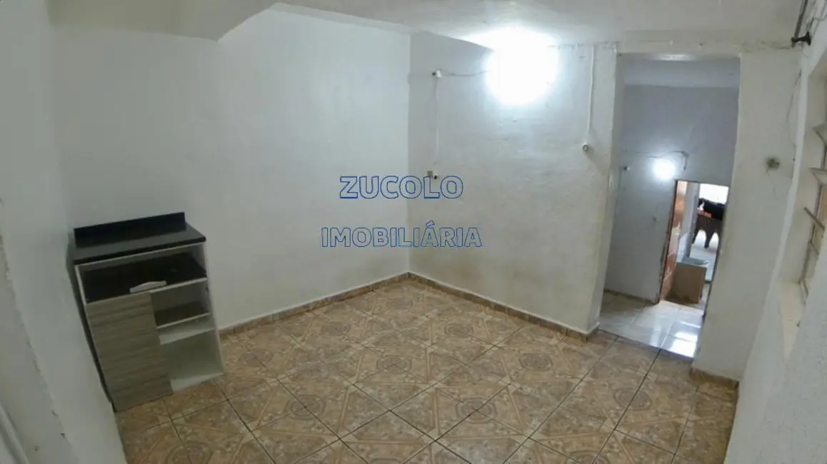 Foto 5 de Casa com 2 quartos para alugar, 50m2 em Baeta Neves, Sao Bernardo Do Campo - SP