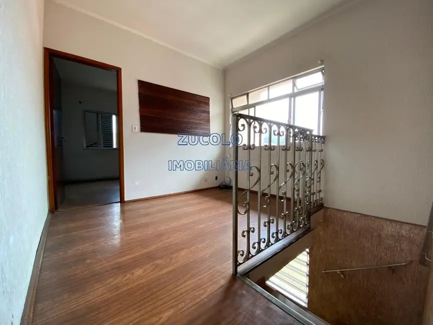 Foto 9 de Sobrado com 3 quartos para alugar, 195m2 em Paulicéia, Sao Bernardo Do Campo - SP