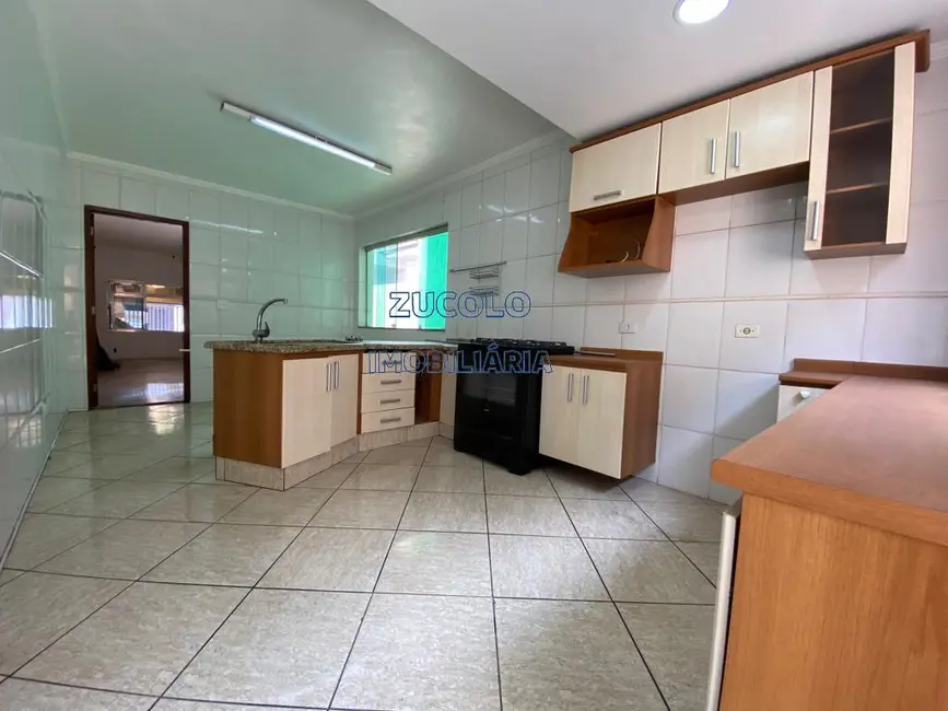 Foto 5 de Sobrado com 3 quartos para alugar, 195m2 em Paulicéia, Sao Bernardo Do Campo - SP