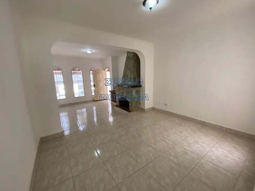 Sobrado com 3 quartos à venda, 174m2 em Sao Bernardo Do Campo - SP - imagem 5 Foto 5 de Sobrado com 3 quartos à venda, 174m2 em Sao Bernardo Do Campo - SP