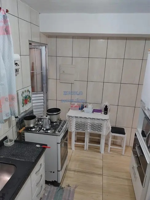 Foto 2 de Sobrado com 2 quartos à venda, 46m2 em Jardim Petroni, Sao Bernardo Do Campo - SP