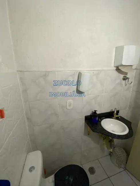 Foto 9 de Sala Comercial para alugar, 48m2 em Piraporinha, Diadema - SP