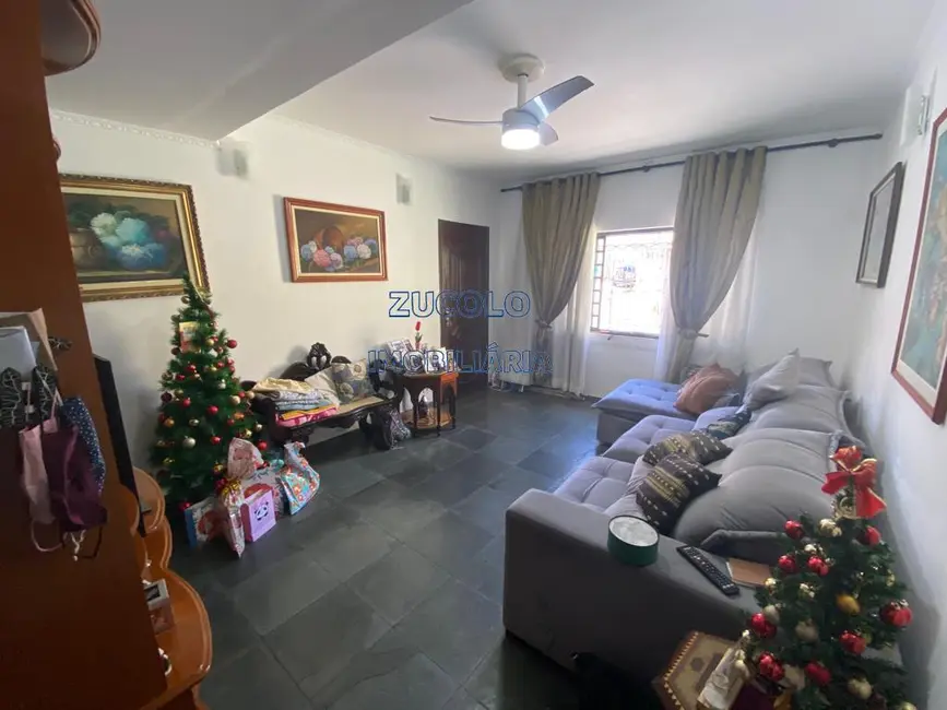 Foto 2 de Sobrado com 5 quartos à venda, 336m2 em Vila Euclides, Sao Bernardo Do Campo - SP