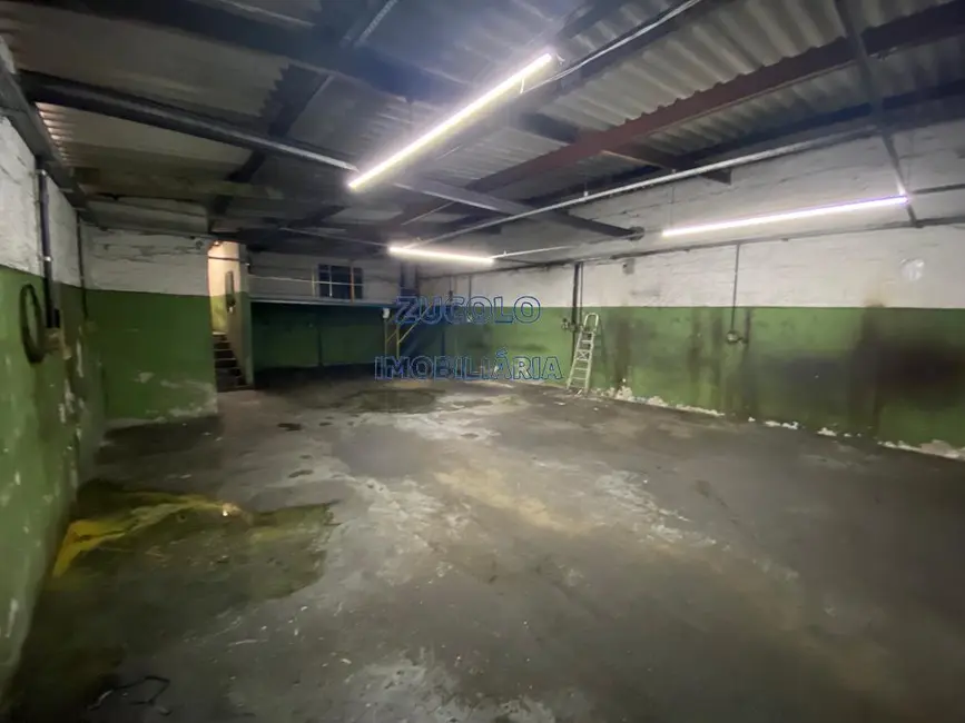 Foto 5 de Armazém / Galpão para alugar, 200m2 em Vila Nogueira, Diadema - SP