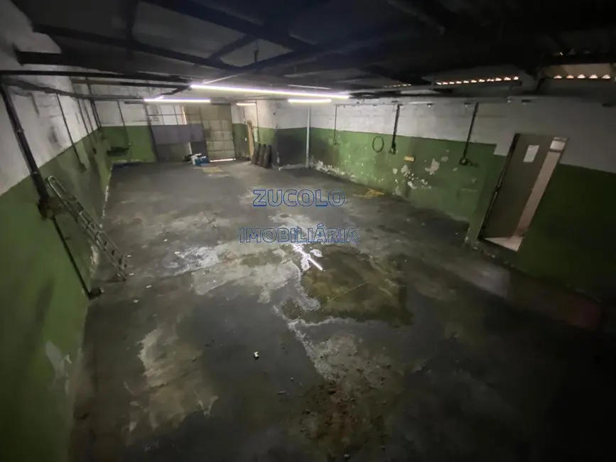 Foto 4 de Armazém / Galpão para alugar, 200m2 em Vila Nogueira, Diadema - SP