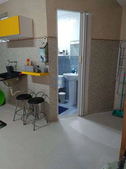 Sobrado com 2 quartos à venda, 153m2 em Conjunto Residencial Sitio Oratório, São Paulo - SP - imagem 8 Foto 8 de Sobrado com 2 quartos à venda, 153m2 em Conjunto Residencial Sitio Oratório, São Paulo - SP