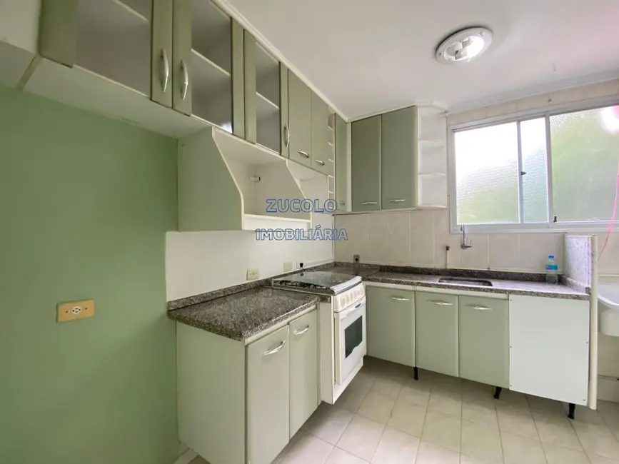 Foto 2 de Apartamento com 2 quartos para alugar, 45m2 em Santa Terezinha, Sao Bernardo Do Campo - SP