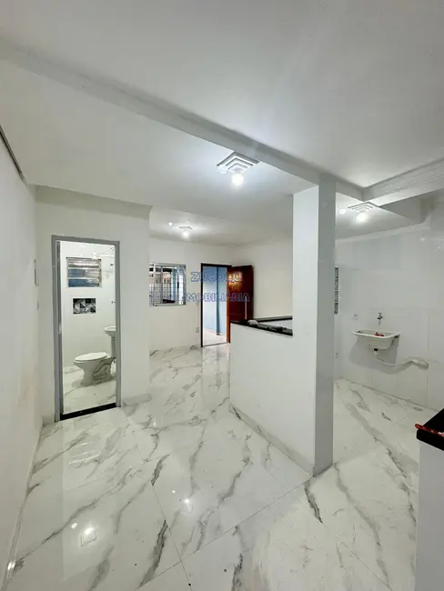 Foto 2 de Casa com 2 quartos para alugar, 60m2 em Jardim Cristiane, Santo Andre - SP