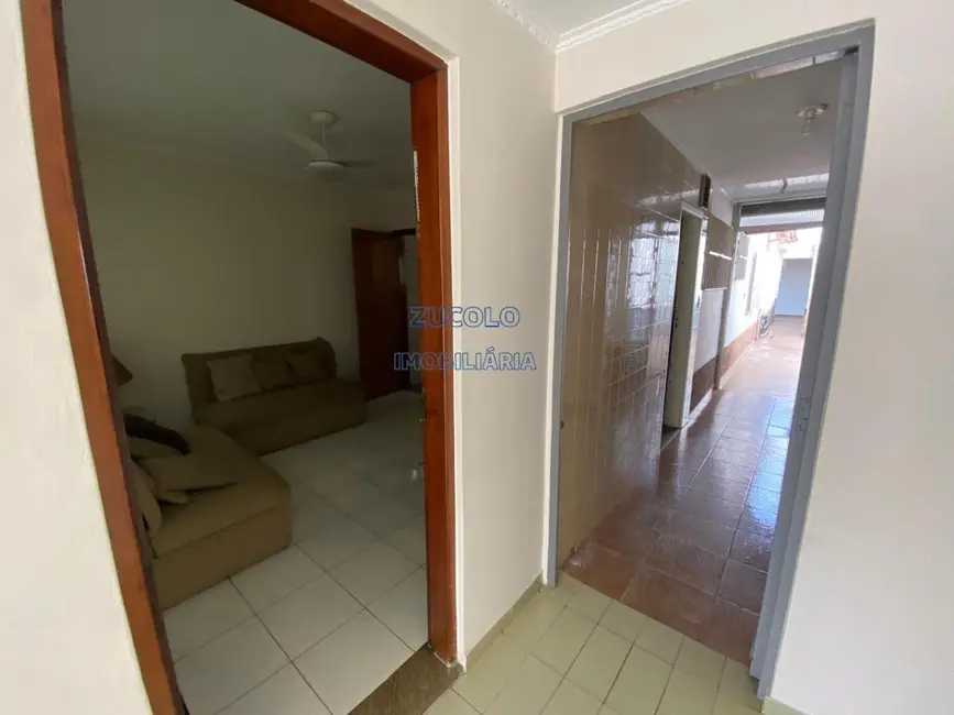 Foto 3 de Casa com 2 quartos para alugar, 125m2 em Anchieta, Sao Bernardo Do Campo - SP