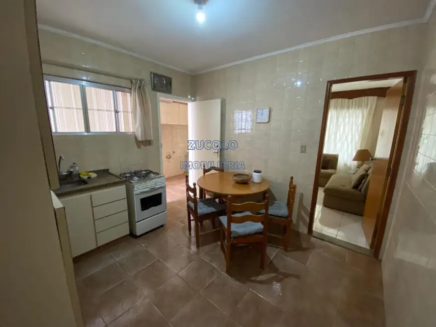 Foto 7 de Casa com 2 quartos para alugar, 125m2 em Anchieta, Sao Bernardo Do Campo - SP