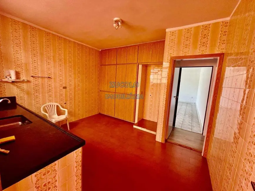 Foto 5 de Casa com 3 quartos para alugar, 199m2 em Sao Bernardo Do Campo - SP