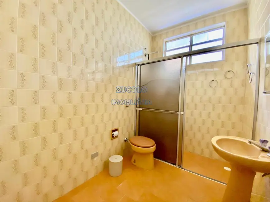 Foto 9 de Casa com 3 quartos para alugar, 199m2 em Sao Bernardo Do Campo - SP