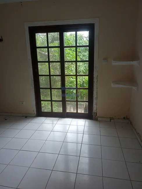Foto 3 de Casa com 2 quartos para alugar, 62m2 em Itrapoá, Ribeirao Pires - SP