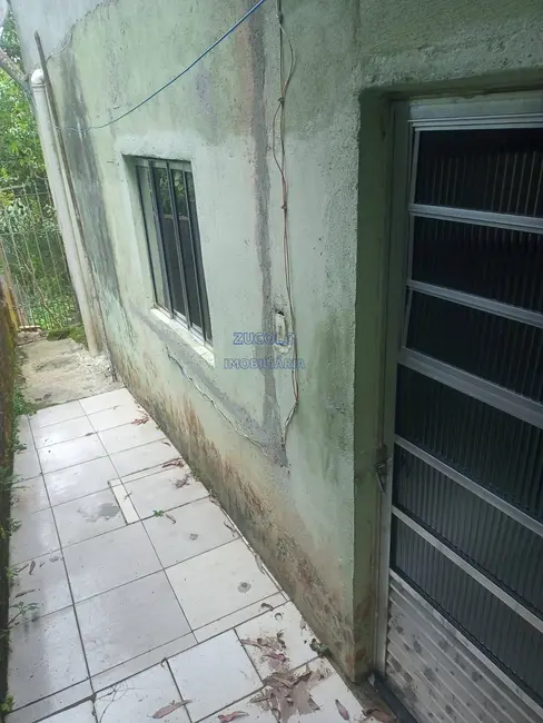 Foto 4 de Casa com 2 quartos para alugar, 62m2 em Itrapoá, Ribeirao Pires - SP