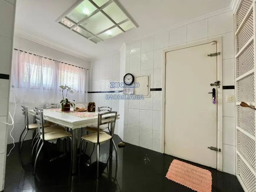 Foto 9 de Sobrado com 3 quartos para alugar, 312m2 em Anchieta, Sao Bernardo Do Campo - SP