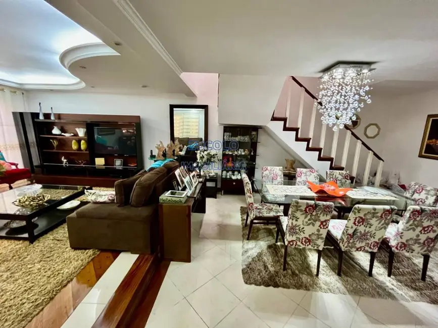 Foto 3 de Sobrado com 3 quartos para alugar, 312m2 em Anchieta, Sao Bernardo Do Campo - SP