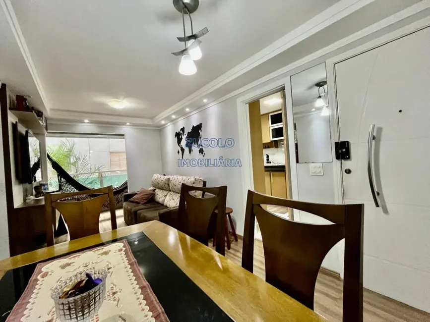 Foto 2 de Apartamento com 2 quartos à venda, 51m2 em Vila São Pedro, Santo Andre - SP