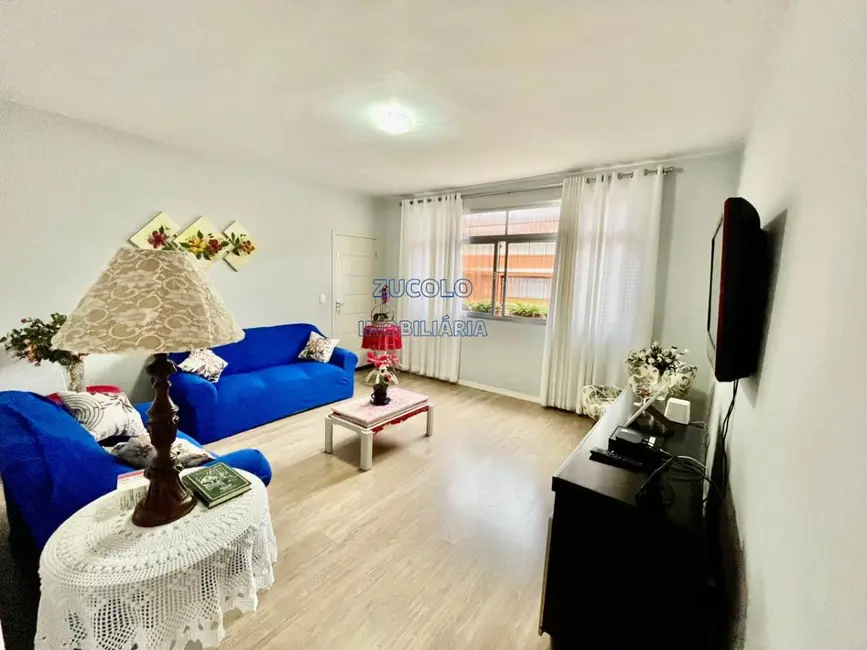 Foto 5 de Casa com 2 quartos à venda, 250m2 em Dos Casa, Sao Bernardo Do Campo - SP