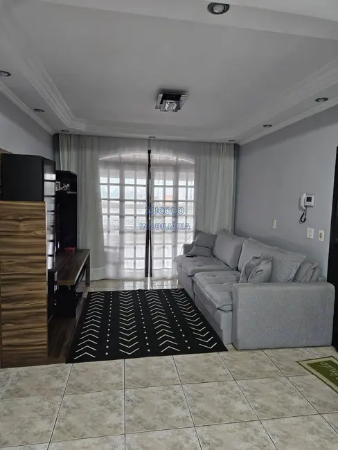 Foto 2 de Sobrado com 3 quartos à venda, 195m2 em Jardim Industrial, Sao Bernardo Do Campo - SP