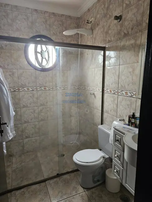 Foto 8 de Sobrado com 3 quartos à venda, 195m2 em Jardim Industrial, Sao Bernardo Do Campo - SP