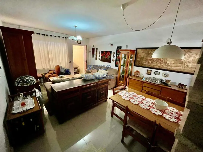 Foto 2 de Sobrado com 2 quartos à venda, 125m2 em Vila Euclides, Sao Bernardo Do Campo - SP