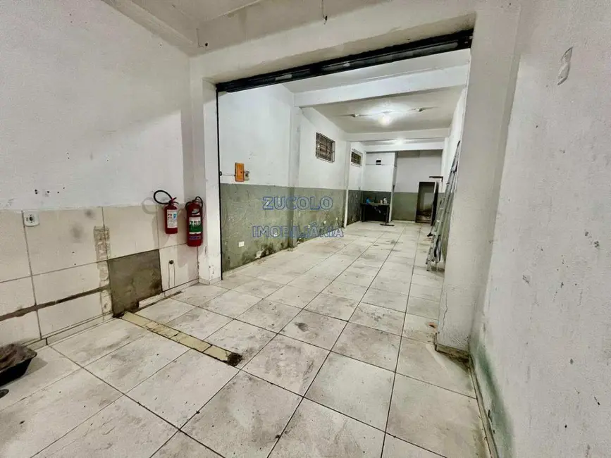 Foto 2 de Loja para alugar, 65m2 em Piraporinha, Diadema - SP